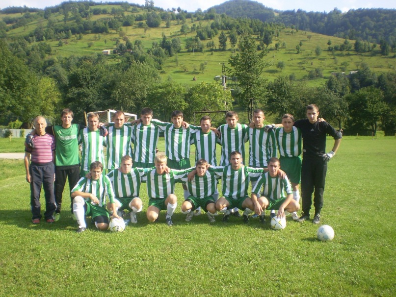 Futbolnij Klub Karpati Fk Karpati Rahiv